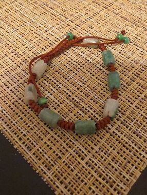 Adjustable Green Jadeite Bead Macrame Bracelet - Women Jewelry